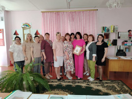 Мини-семинар "Правила дорожной безопасности". Перед коллективом выступила Цыповская Светлана Александровна представитель центра поддержки и защиты детства. Мини-семинар "Правила дорожной безопасности". Перед коллективом выступила Цыповская Светлана Александровна представитель центра поддержки и защиты детства.